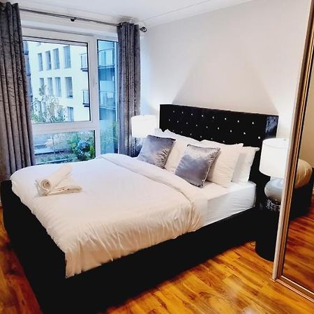 Double King Suite, Canary Wharf Waterfront Londra Esterno foto