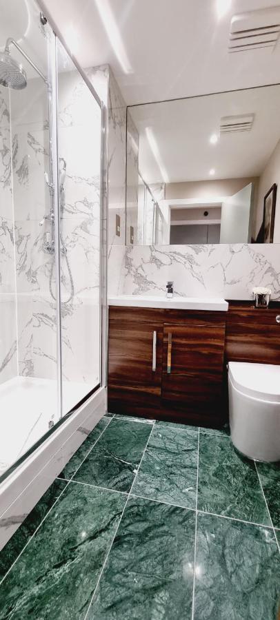 Double King Suite, Canary Wharf Waterfront Londra Esterno foto