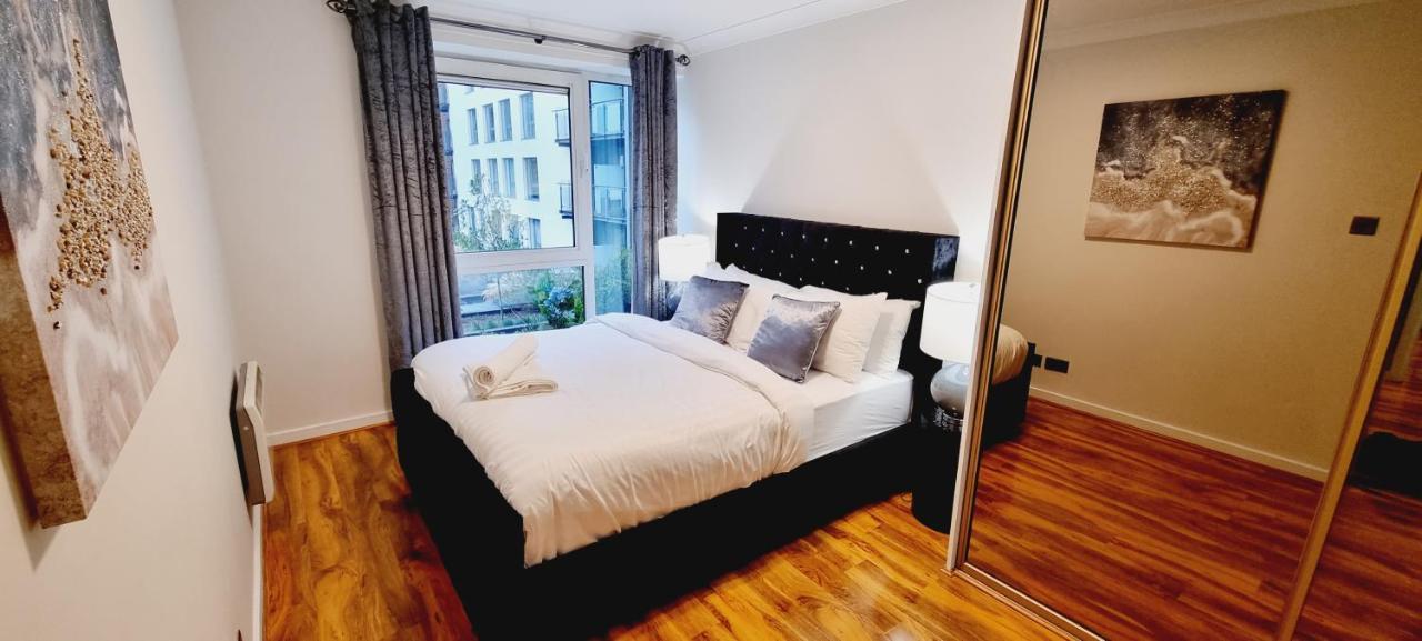 Double King Suite, Canary Wharf Waterfront Londra Esterno foto